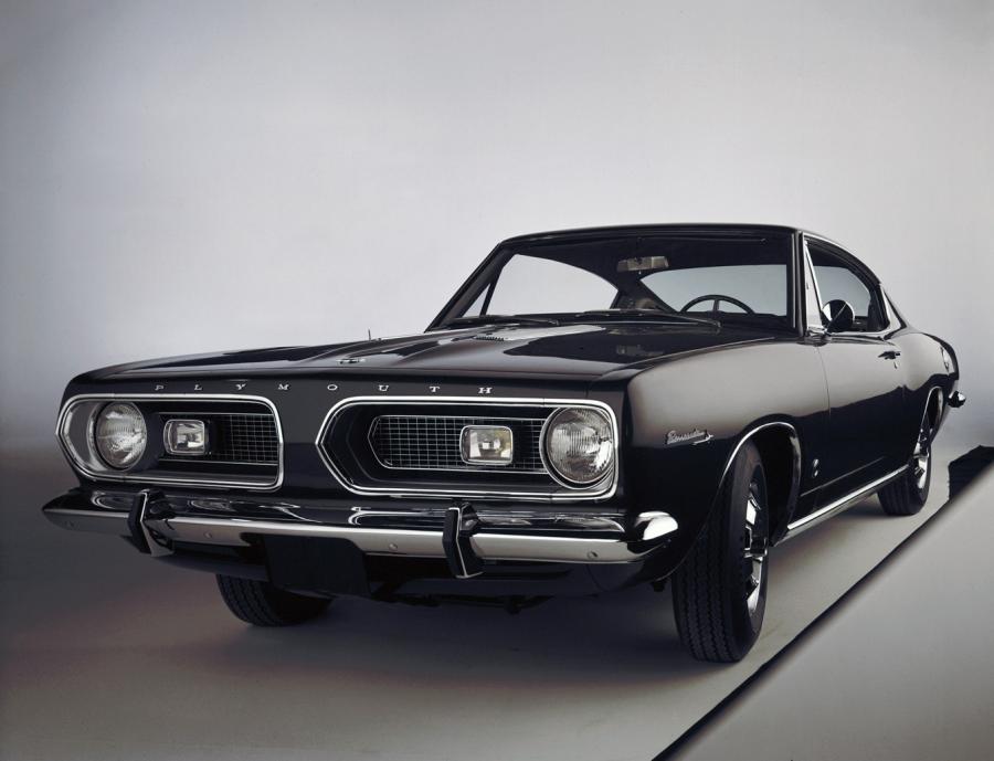  Plymouth Barracuda Fastback 1967 года  (фото 1 из 11)